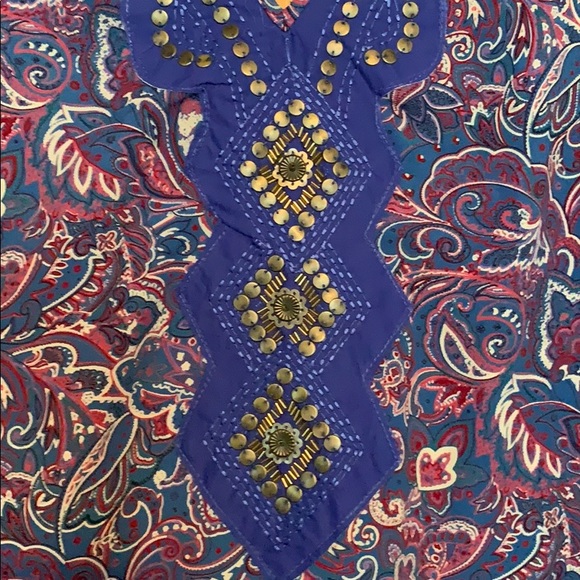 5/$25 Francesca’s - Violet and Blue Tunic, M - Picture 2 of 3